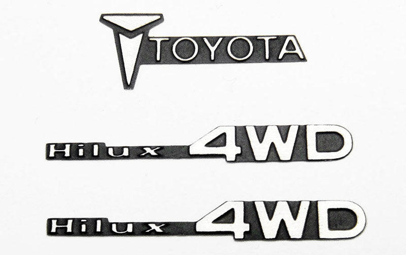 RC4WD 1/10 Metal Emblem for 1982 Toyota Pickup/Mojave II and Tamiya Hilux