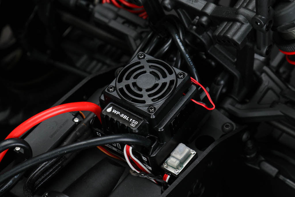CEN 9518 Reeper Red electronics detail