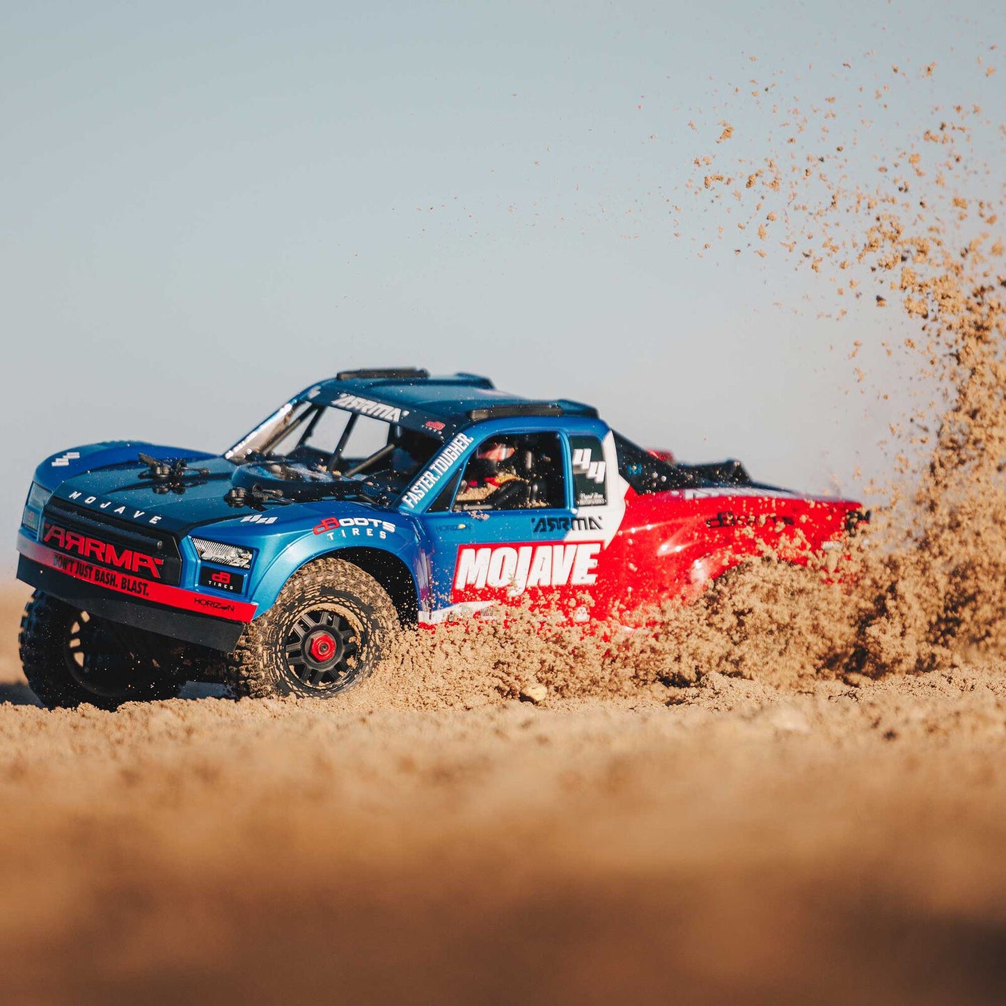 1/8 ARRMA MOJAVE 4S