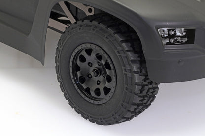 CEN 9510 Reeper SC wheel and tire detail