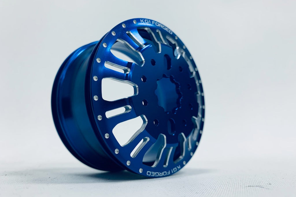 CEN CKD0656 blue rear dually wheel side view