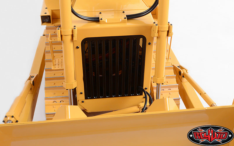 RC4WD DXR2 hydraulic earth dozer working view