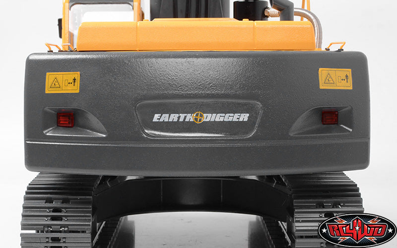 RC4WD Earth Digger 360L cab detail