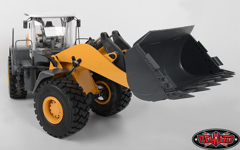 RC4WD Earth Mover 870K detail view