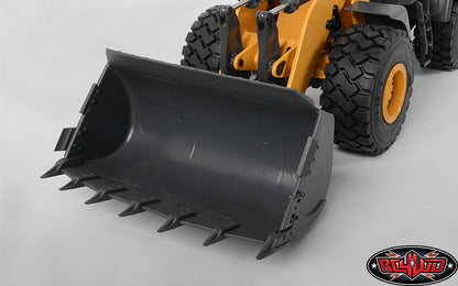 RC4WD Earth Mover 870K close-up