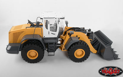 RC4WD Earth Mover 870K detail view
