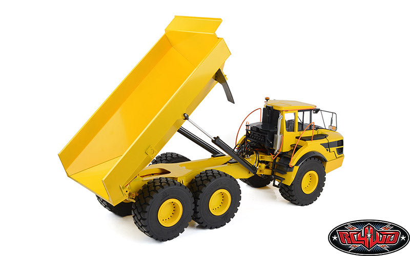 RC4WD E450C hydraulic pump and electronics detail