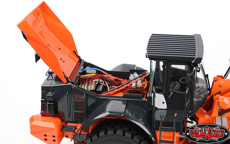 RC4WD Earth Mover ZW370 loader working view