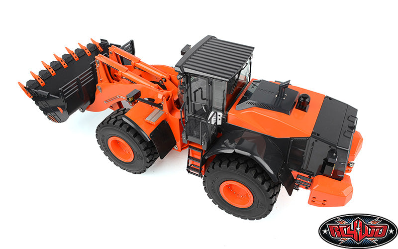 RC4WD Earth Mover ZW370 articulated loader detail