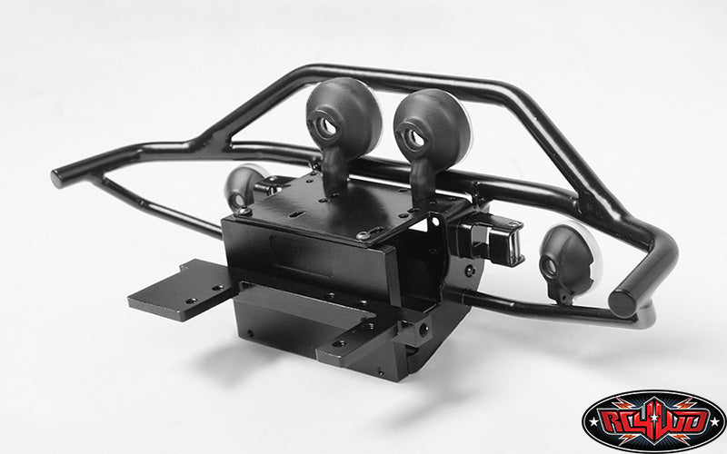 RC4WD Rough Stuff bumper Hella and IPF round lights detail