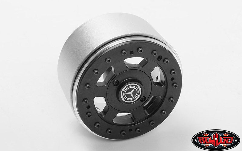 RC4WD TNK 2.2 beadlock wheel and brake disc detail
