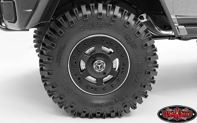 RC4WD TNK 2.2 beadlock wheels complete installed example