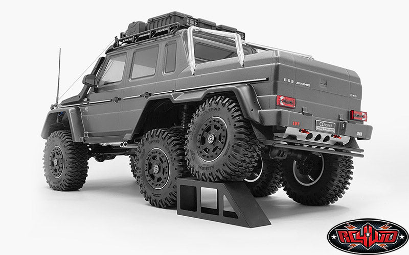 RC4WD TNK 2.2 beadlock wheel detailed vehicle example