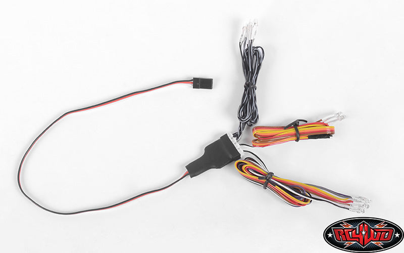 RC4WD DXR2 Hydraulic Earth Dozer light system connector and LED detail