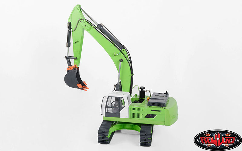 RC4WD Narrow Digging Bucket complete installed example