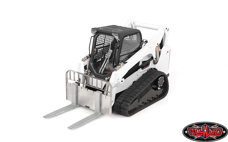 RC4WD R350 pallet forks complete installed example