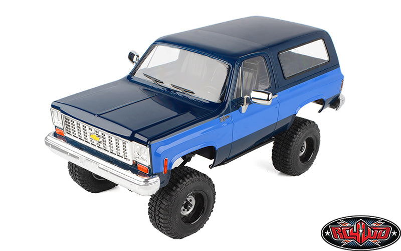RC4WD Chevrolet Blazer Hard Body Navy Blue mounted example