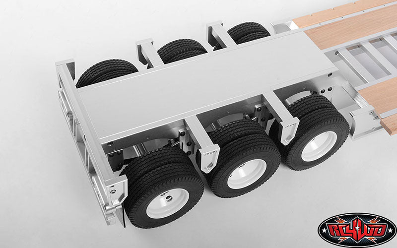 RC4WD 1/14 Lowboy Trailer deck width detail