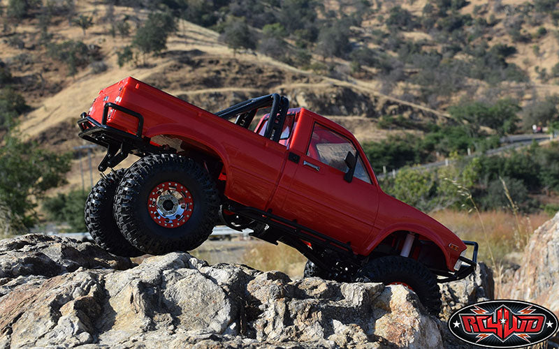 RC4WD Marlin Crawler Trail Finder 2 front detail