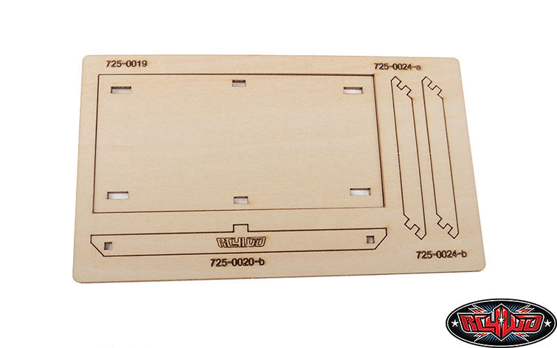 RC4WD 1/10 Wood Work Bench assembled
