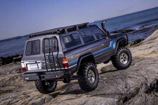 Kyosho KC10 Toyota Land Cruiser 60 Body Type 2 front view