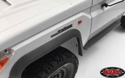 RC4WD Metal Emblems for Toyota Killerbody LC70 detail