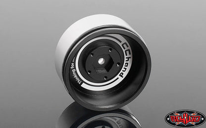 RC4WD Rover Classic 1.9 beadlock wheel detail view