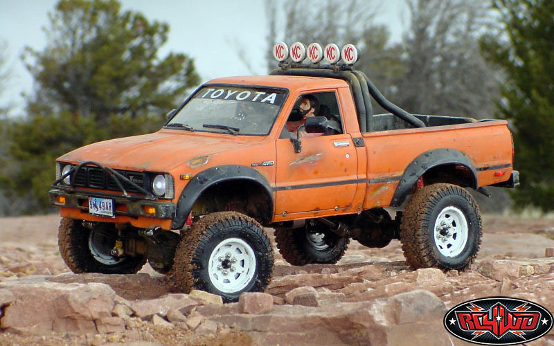 Wyoming customer pickup on rocks with RC4WD Dirt Grabber tires