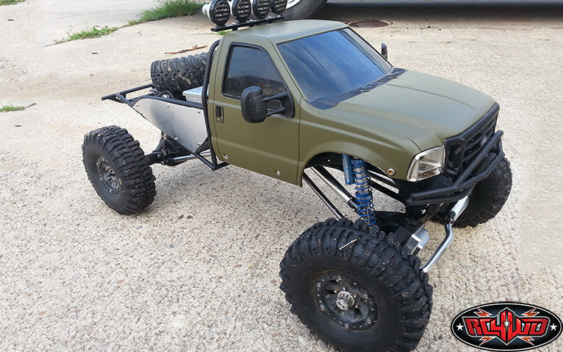 Customer crawler build with RC4WD Z-T0046 tires