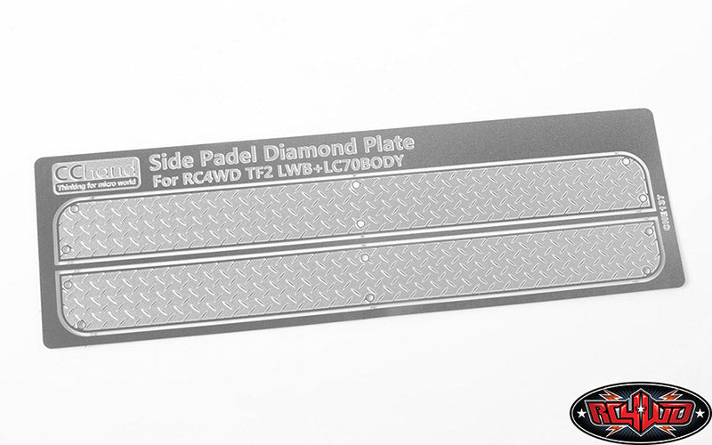 RC4WD Trifecta LC70 diamond plate side panel detail